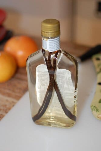 does-vanilla-extract-go-bad-2